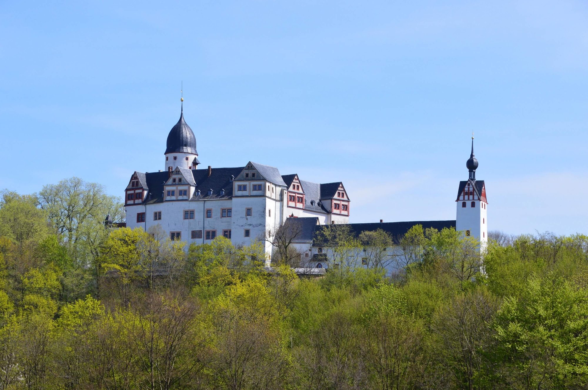 Schloss Rochsburg-von_Norden-1 (1)